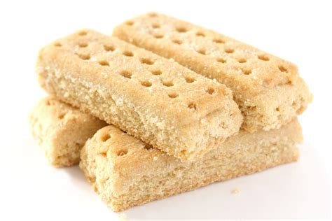 Three Ingredient Airfryer Shortbread Fingers • Recipe This