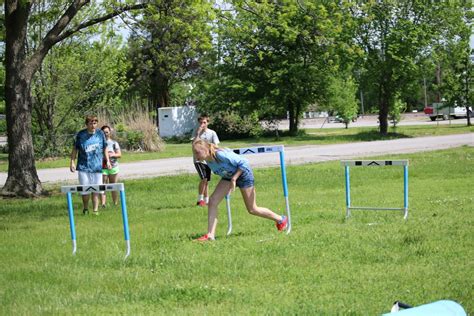 2015 SJHS Field Day – Obstacle Course (photos from May 8, 2015) – USD 247 Southeast Lancers