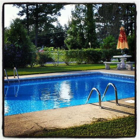 Poolside•Countryside via Instagram | Outdoor, Countryside, Poolside