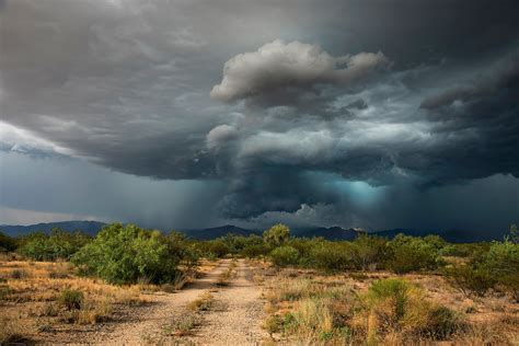 Arizona Monsoon Chasing Tours -Storm Chasing Photography Tours