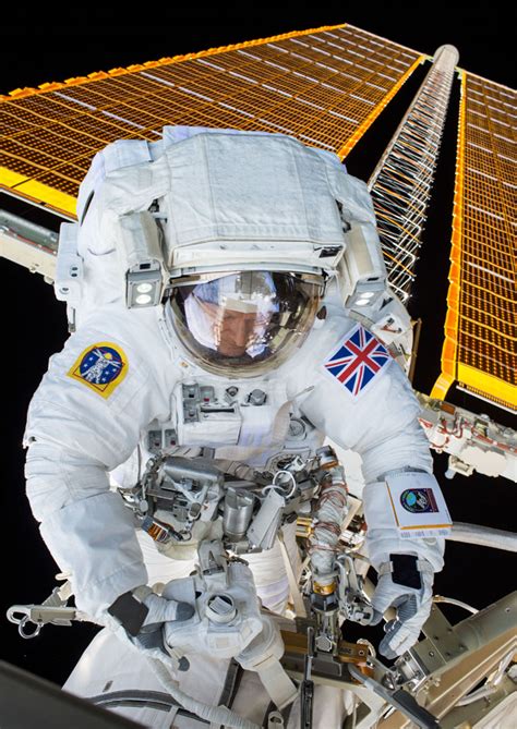 Tim Peake Spacewalk Poster – Astronomy Now Shop