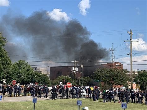 Day of peaceful protest erupts into violence in City of Columbia - ABC ...