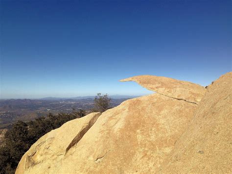 Potato Chip Rock Hike (Mt. Woodson)