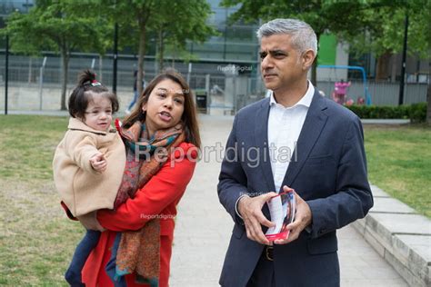 Tulip Siddiq with her daughter Azalea and London Mayor..…