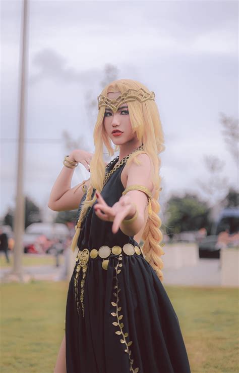 My Queen Marika cosplay : r/Eldenring