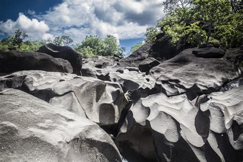 Explore the heart of Brazil this time in Chapada Dos Veadeiros | Brol.com