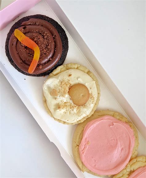 Crumbl Cookies: Must-try cookies delivered to your door