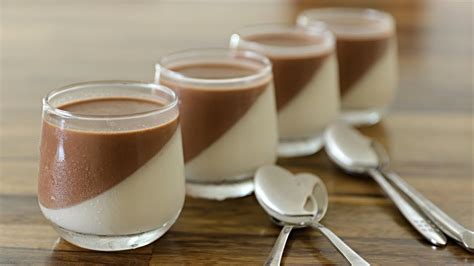 Chocolate & Vanilla Panna Cotta Recipe - The Cooking Foodie