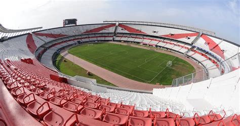 Buenos Aires Stadium Tour: La Bombonera (Boca Juniors) and El Monumental (River Plate) | musement