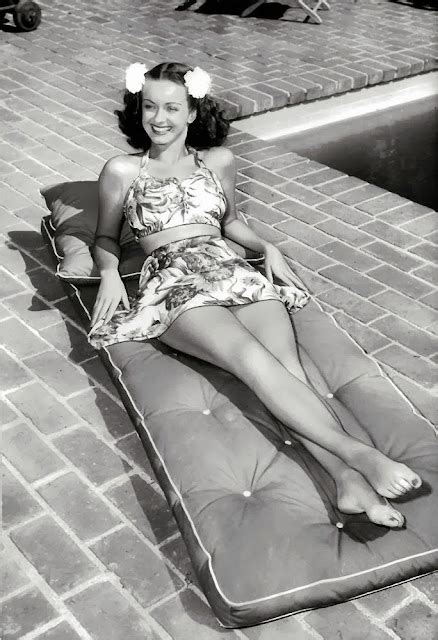 Film Noir Photos: Bathing Beauties: Noel Neill