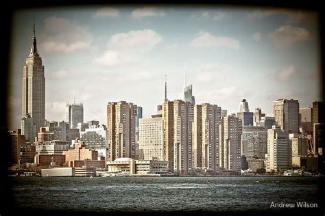 "Vintage New York Skyline" by Andrew Wilson | Redbubble