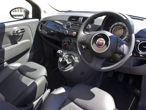 Fiat 500 Lounge 1.2 3dr Hatchback - 13437512967 - NUVOLA LONDON