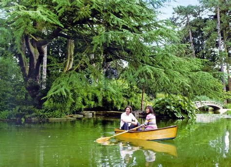 FRIAR PARK, Henley on Tames The Harrisons Friar Park is the 120-room Victorian neo-Gothic ...