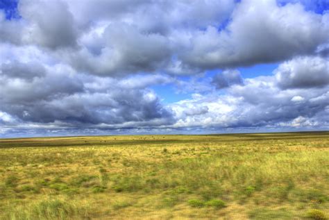 Clouds over the plains at Mount Sunflower, Kansas image - Free stock photo - Public Domain photo ...