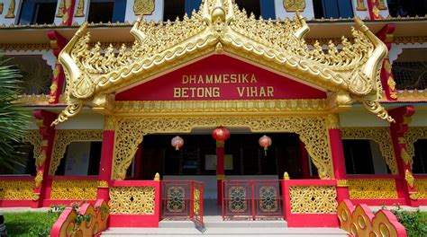 Dhammikarama Burmese Buddhist Temple Tours - Book Now | Expedia