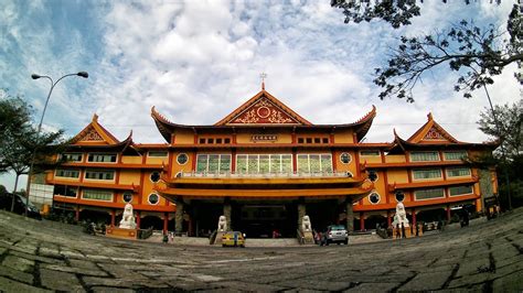 Maha Vihara Maitreya Cemara Asri - time lapse - YouTube