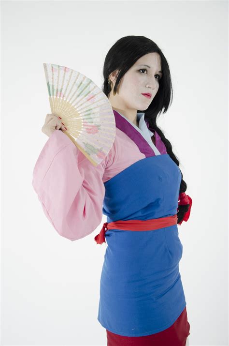 Fa Mulan cosplay 2 | Mulan, Cosplay, Disney cartoons