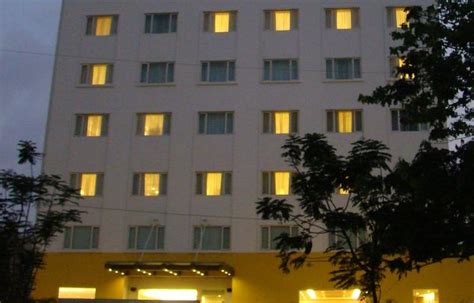 Lemon Tree Hotel Chennai Chennai, Book@ ₹2831/night - Goibibo