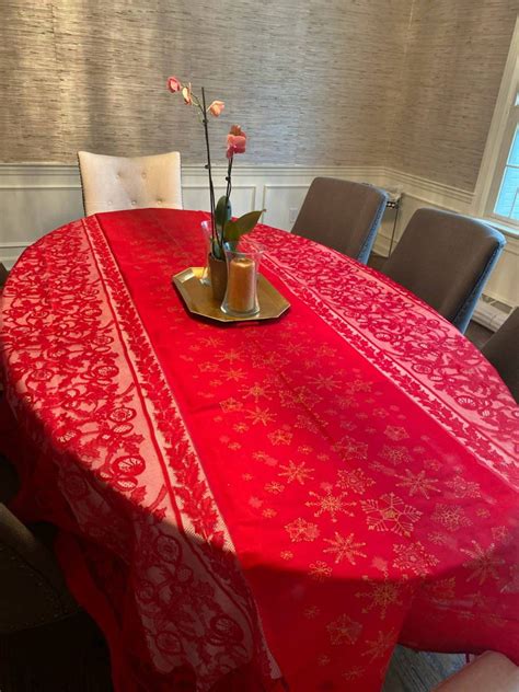 Christmas Holiday Red Lace Tablecloth With of Gold Glitter - Etsy