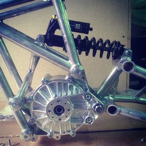 New level of custom mid-motor and electric bike frames | EvNerds | Electric bike, Bike frame ...