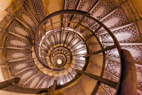 Stunning staircases Arc de Triomphe Paris France Marble Staircase ...