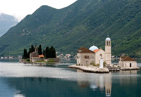 Montenegro ( Crna Gora, Црна Гора ). A voyage to Montenegro, Europe. | World Travel Guides