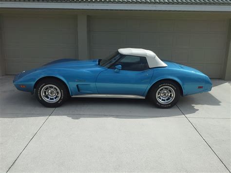 Bright Blue 1975 Chevrolet Corvette