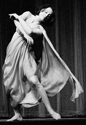 Isadora Duncan - Modern Dance Pioneers