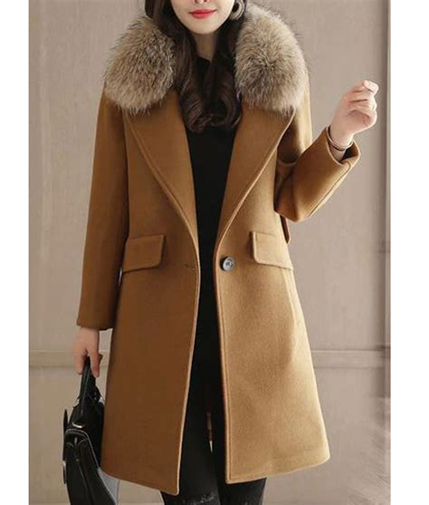 Women's Winter Wool Coat With Fur Collar - Jackets Creator