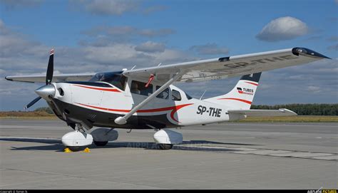 SP-THE - Private Cessna 206 Stationair (all models) at Poznań ...