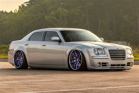 Chrysler 300 Air Suspension – AccuAir Suspension