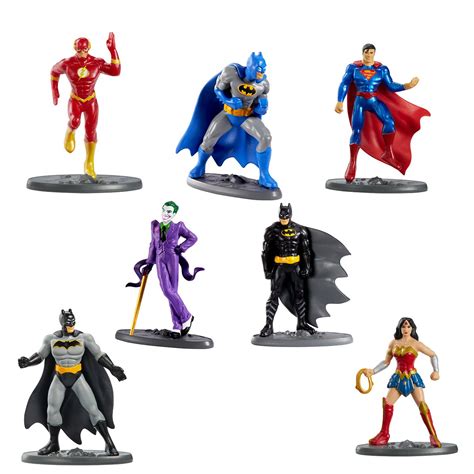 Justice League Mini Figures Case - Entertainment Earth