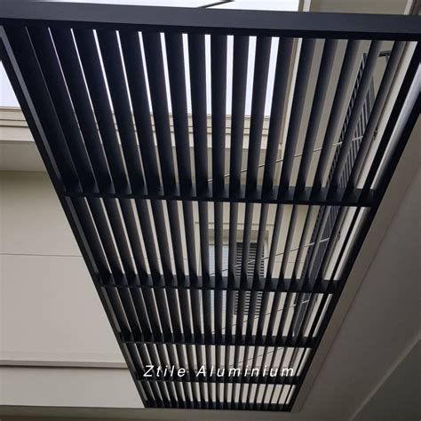 Aluminium louver roofing