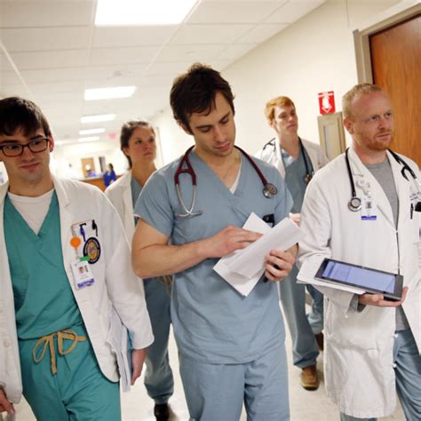 First-year medical residents could resume longer shifts under new rule