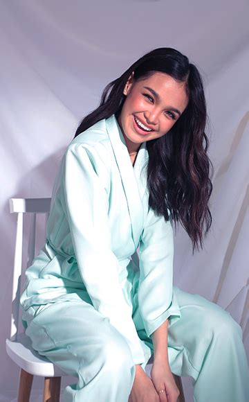 Zephanie Dimaranan - Age, Wiki, Bio, Photos