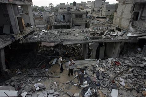 Explosion wounds 34 in Gaza - All Photos - UPI.com