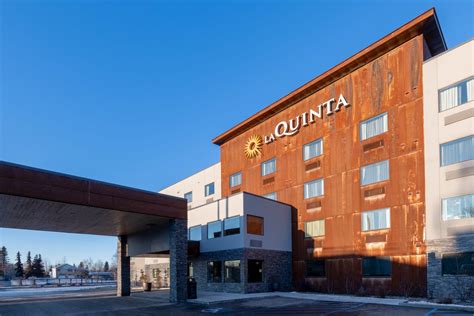 La Quinta Inn & Suites by Wyndham Anchorage Airport | Anchorage, AK Hotels