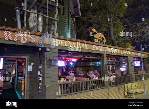 Nashville Tennessee South Street Restaurant Southern urban cuisine Stock Photo: 33974469 - Alamy