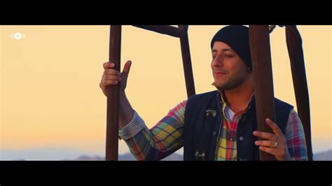 Maher Zain Ramadan English Official Music Video - YouTube