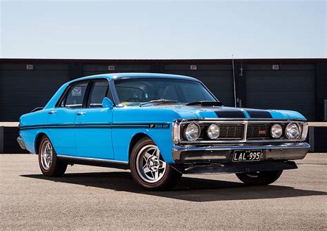 Allan Moffat drives the Ford Falcon GTHO Phase III