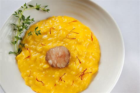 How to try risotto Milanese in Milan