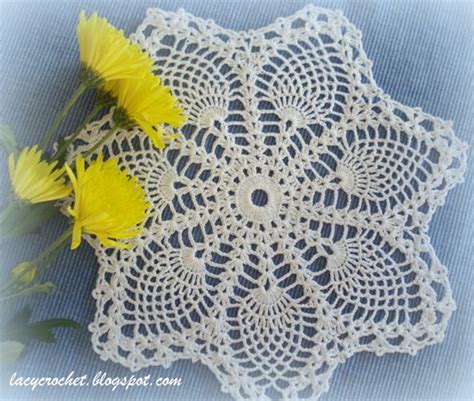 Lacy Crochet: Doily of the Week #14: Small Pineapple Doily (Vintage Pattern)