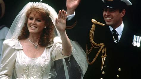 Sarah Ferguson's wedding dress was an icon of 80s fashion - all the incredible details - Mirror ...