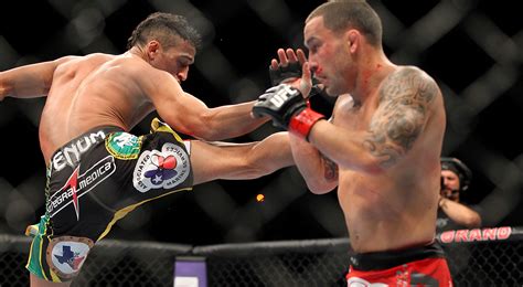 Charles Oliveira kicks Frankie Edgar - UFC 162 - ESPN