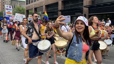 Massive crowd marches in Pride parade in Toronto | CBC News