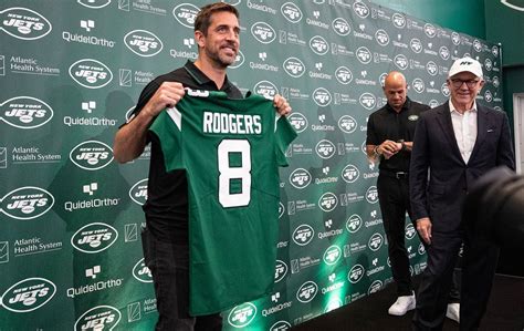 Jets’ fans are going gaga for these: Pre-order your Aaron Rodgers’ jersey now - silive.com