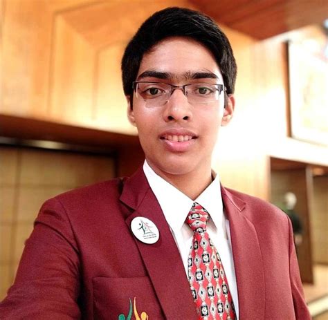 Chirag Falor (JEE Topper 2020) Age, Family, Biography & More ...