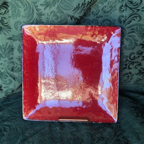 Square Cranberry Red Plate with Black Trim 9" Square #Unknown in 2021 | Red plates, 9 square ...