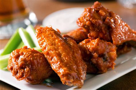 Paleo Buffalo Wings with Dairy-Free Ranch Dip | Healthy Nest Nutrition