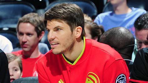 Kyle Korver returns to Hawks in new front office role | NBA.com